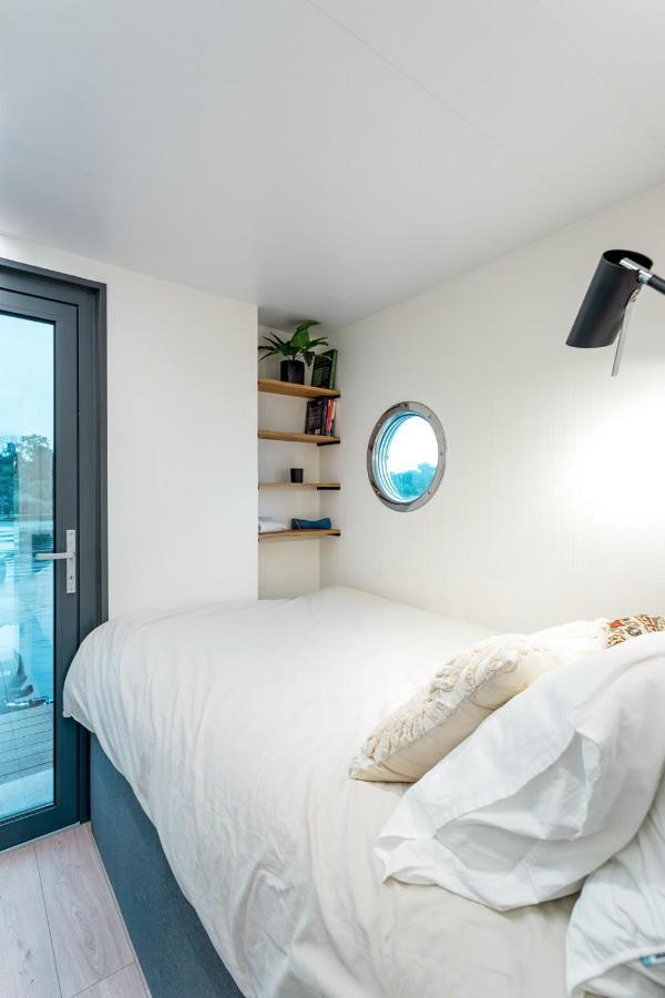 Lemuria Houseboat - Plywajacy Domek Na Wodzie Wroclaw Ngoại thất bức ảnh