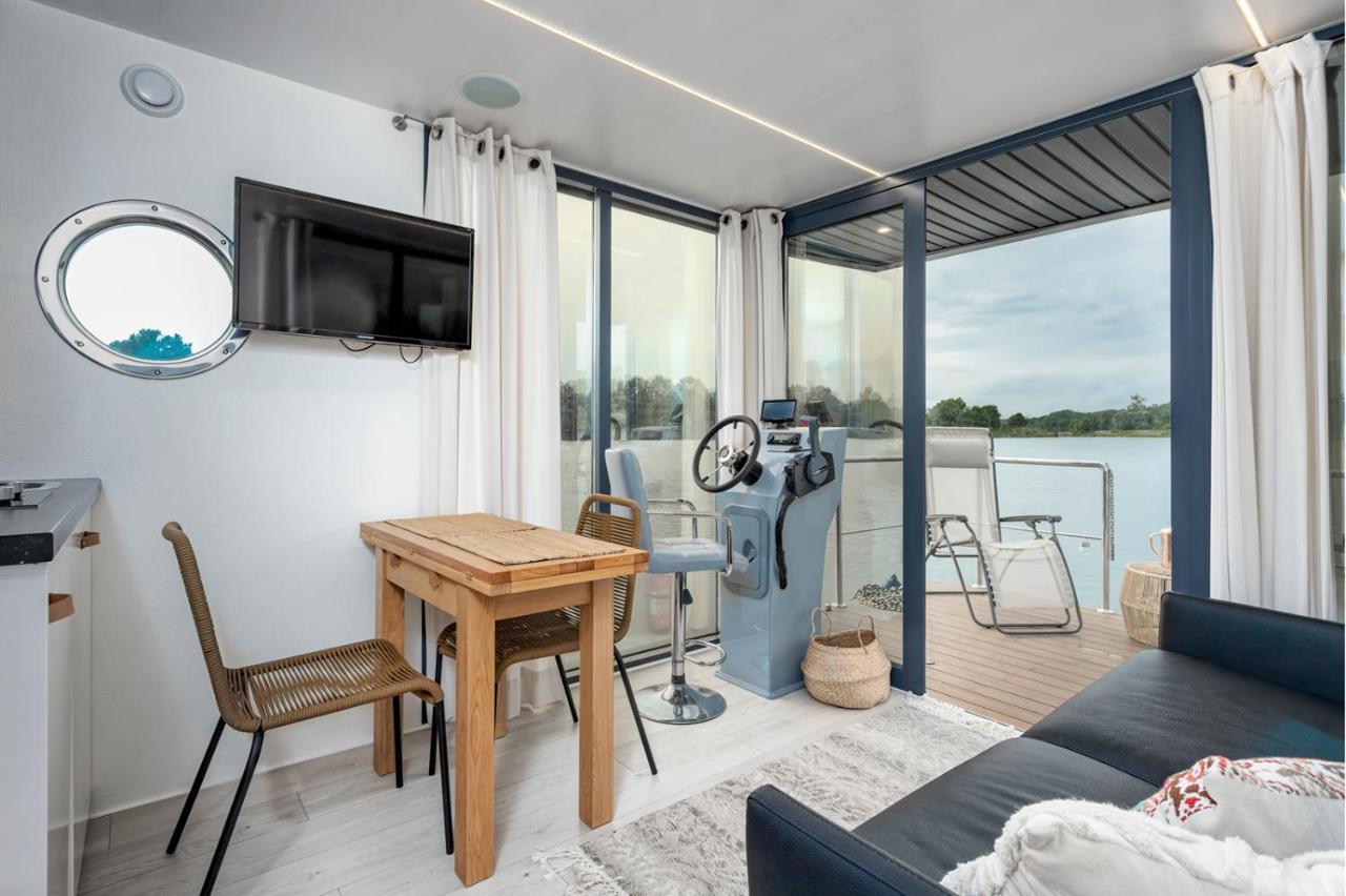 Lemuria Houseboat - Plywajacy Domek Na Wodzie Wroclaw Ngoại thất bức ảnh